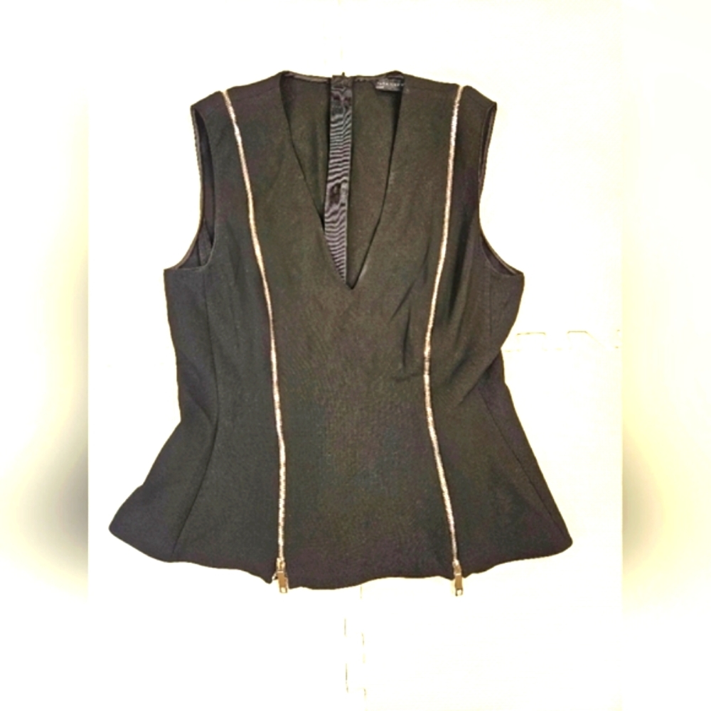Zara Sleeveless Black Zipper Shirt